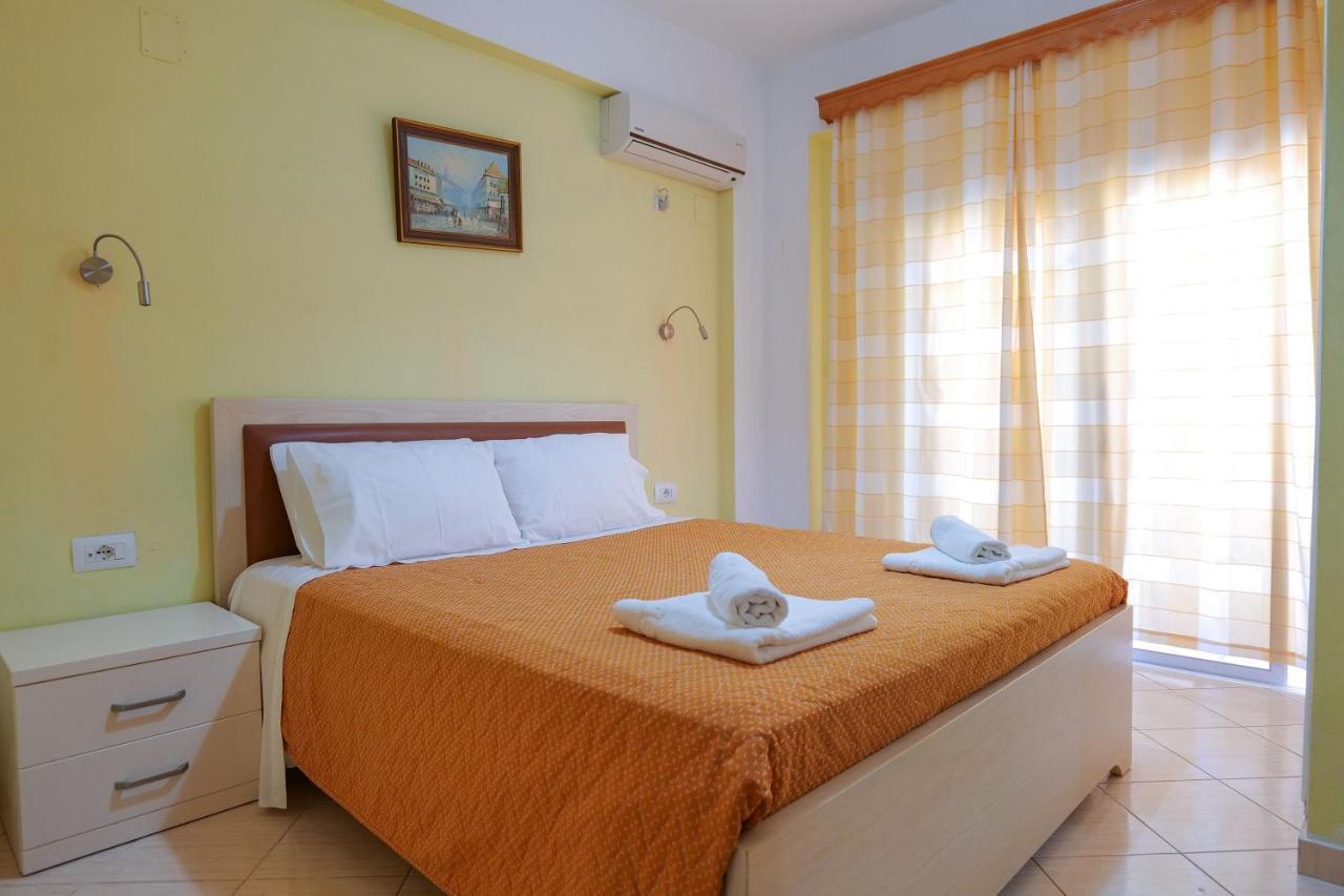 Sunny Holiday Saranda Extérieur photo