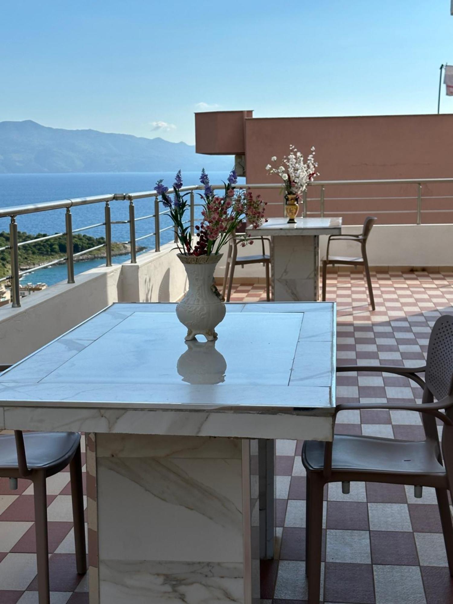 Sunny Holiday Saranda Extérieur photo