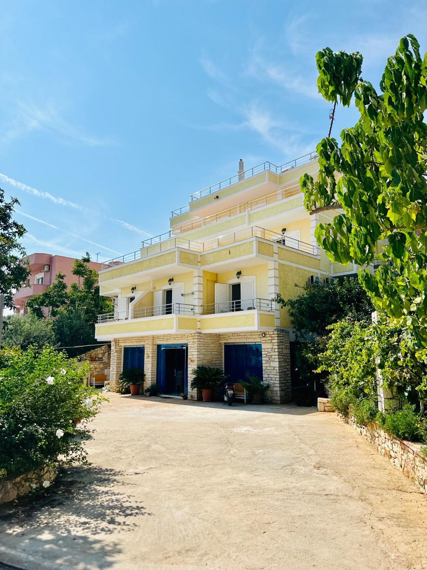 Sunny Holiday Saranda Extérieur photo